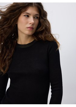 Reserved - Dzianinowa bluzka z jedwabiem - czarny ze sklepu Reserved w kategorii Bluzki damskie - zdjęcie 188422335