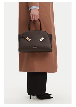 Torebka Gino Rossi CEO-EMMY-DA8001 Brązowy ze sklepu eobuwie.pl w kategorii Kuferki - zdjęcie 188428617