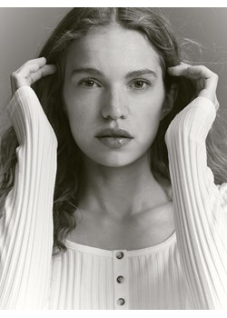 Reserved - Longsleeve z modalem - złamana biel ze sklepu Reserved w kategorii Bluzki damskie - zdjęcie 188432635