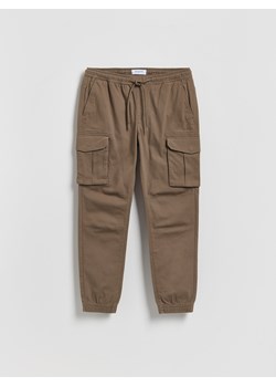Reserved - Spodnie jogger cargo - beżowy ze sklepu Reserved w kategorii Spodnie męskie - zdjęcie 188432768