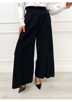 Czarne Sztruksowe Spodnie z Szeroką Nogawką ze sklepu ModnaKiecka.pl w kategorii Spodnie damskie - zdjęcie 188443527