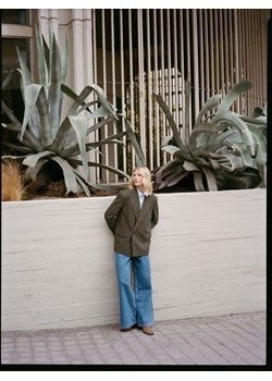 Reserved - Dwurzędowa marynarka - ciemnozielony ze sklepu Reserved w kategorii Marynarki damskie - zdjęcie 188445745