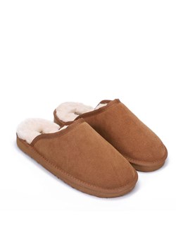 Gooce Wełniane kapcie "Emerald" w kolorze jasnobrązowym ze sklepu Limango Polska w kategorii Kapcie męskie - zdjęcie 188447405