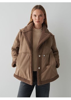 OPUS Dwustronna kurtka "Henola" w kolorze jasnobrązowym ze sklepu Limango Polska w kategorii Kurtki damskie - zdjęcie 188455116