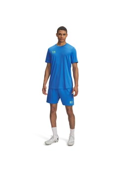 Męskie spodenki treningowe Under Armour UA M\'s Challenger Knit Short - niebieskie ze sklepu Sportstylestory.com w kategorii Spodenki męskie - zdjęcie 188459605