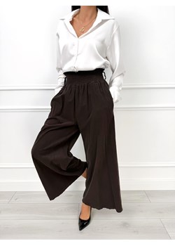 Czekoladowe Sztruksowe Spodnie z Szeroką Nogawką ze sklepu ModnaKiecka.pl w kategorii Spodnie damskie - zdjęcie 188469886