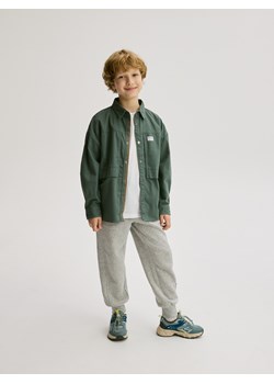 Reserved - Bawełniane joggery z meszkiem - jasnoszary ze sklepu Reserved w kategorii Spodnie chłopięce - zdjęcie 188470199