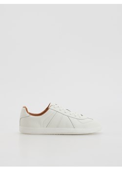 Reserved - Skórzane sneakersy - złamana biel ze sklepu Reserved w kategorii Buty sportowe damskie - zdjęcie 188471668