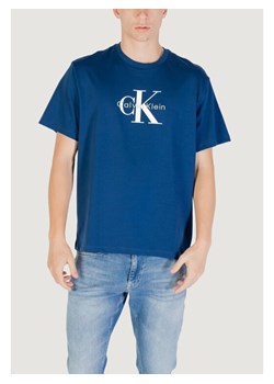 Calvin Klein Jeans T-Shirt SS Hero Monologo Tee Niebieski Casual Fit ze sklepu MODIVO w kategorii T-shirty męskie - zdjęcie 188472109