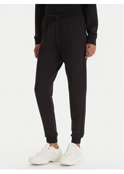 Armani Exchange Spodnie dresowe XW000828 AF13397 UC001 Czarny Regular Fit ze sklepu MODIVO w kategorii Spodnie damskie - zdjęcie 188474226