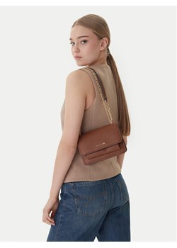 Torebka MICHAEL Michael Kors Claire 32T4GC7C1T Brązowy ze sklepu eobuwie.pl w kategorii Listonoszki - zdjęcie 188476607