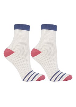 Moraj CSL200-922 skarpety za kostkę bawełniane patt 2-biały/róż/granat ze sklepu kontri.pl w kategorii Skarpetki damskie - zdjęcie 188477439