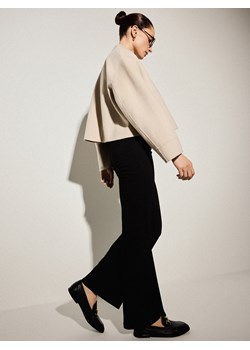 Mohito - Czarne spodnie flare - czarny ze sklepu Mohito w kategorii Spodnie damskie - zdjęcie 188481055