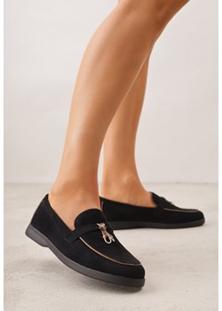 Czarne Mokasyny z Imitacji Zamszu z Zawieszką na Nosku Theophitos ze sklepu renee.pl w kategorii Mokasyny damskie - zdjęcie 188481419