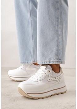 Białe Sneakersy na Grubej Podeszwie z Perforacją i Tweedowymi Wstawkami Idaphyphe ze sklepu born2be.pl w kategorii Buty sportowe damskie - zdjęcie 188481727