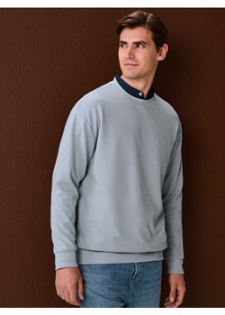 Sinsay - Bluza crewneck basic - niebieski ze sklepu Sinsay w kategorii Bluzy męskie - zdjęcie 188483095