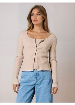 Sinsay - Prążkowany zestaw dwucześciowy z kontrastowym wykończeniem - beżowy ze sklepu Sinsay w kategorii Bluzki damskie - zdjęcie 188483109