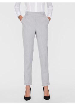 Vero Moda Spodnie chino w kolorze szarym ze sklepu Limango Polska w kategorii Spodnie damskie - zdjęcie 188484588