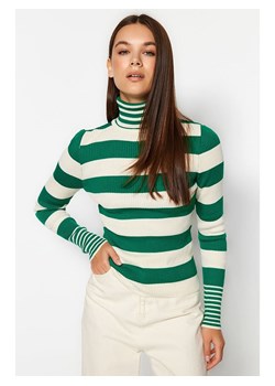 trendyol Golf w kolorze biało-zielonym ze sklepu Limango Polska w kategorii Swetry damskie - zdjęcie 188490717