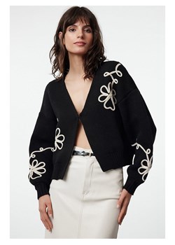 trendyol Kardigan w kolorze czarnym ze sklepu Limango Polska w kategorii Swetry damskie - zdjęcie 188490759