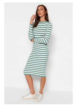 trendyol Sukienka w kolorze miętowo-białym ze sklepu Limango Polska w kategorii Sukienki - zdjęcie 188491717