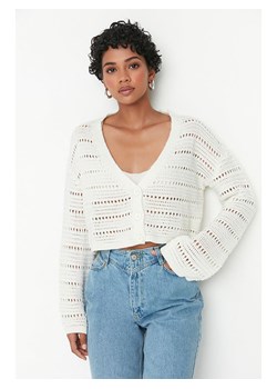 trendyol Kardigan w kolorze białym ze sklepu Limango Polska w kategorii Swetry damskie - zdjęcie 188491768