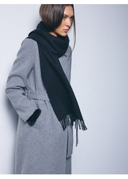 Mohito - Wełniany czarny szalik - czarny ze sklepu Mohito w kategorii Szaliki i chusty damskie - zdjęcie 188500907