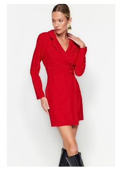 trendyol Sukienka w kolorze czerwonym ze sklepu Limango Polska w kategorii Sukienki - zdjęcie 188503516