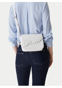 Guess Torebka J3YZ32 WG730 Biały ze sklepu MODIVO w kategorii Torby i walizki dziecięce - zdjęcie 188504065