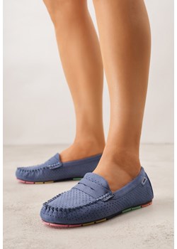 Niebieskie Ażurowe Mokasyny ze Skórzaną Wkładką Ozdobione Przeszyciami Sylilise ze sklepu born2be.pl w kategorii Mokasyny damskie - zdjęcie 188504936