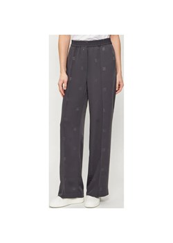 HUGO Spodnie dresowe Helenia | Relaxed fit ze sklepu Gomez Fashion Store w kategorii Spodnie damskie - zdjęcie 188505619