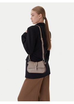 Torebka Furla Flow WB01032-BX2045-1257S-1007 Beżowy ze sklepu eobuwie.pl w kategorii Listonoszki - zdjęcie 188505739