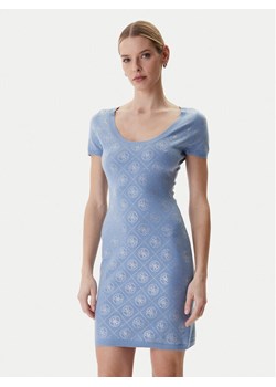 Guess Sukienka dzianinowa W6RK92 Z3JD2 Błękitny Regular Fit ze sklepu MODIVO w kategorii Sukienki - zdjęcie 188506199