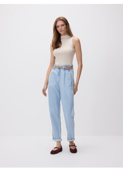 Reserved - Jeansy paperbag z dłuższą nogawką - niebieski ze sklepu Reserved w kategorii Jeansy damskie - zdjęcie 188506996