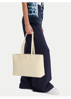 Torebka Lasocki CEO-LSK-M-023-07 Écru ze sklepu eobuwie.pl w kategorii Torby Shopper bag - zdjęcie 188507118