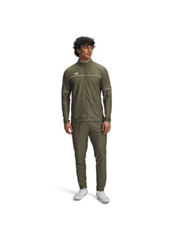 Męski dres komplet treningowy Under Armour UA M Challenger Tracksuit - zielony ze sklepu Sportstylestory.com w kategorii Spodnie męskie - zdjęcie 188509255