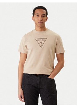 Guess T-Shirt M6RI23 K8FQ4 Beżowy Regular Fit ze sklepu MODIVO w kategorii T-shirty męskie - zdjęcie 188513059