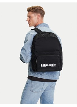 Calvin Klein Jeans Plecak Ckj Graphic Ck Multi Funct Backp LV04G3162G Czarny ze sklepu MODIVO w kategorii Plecaki - zdjęcie 188513619
