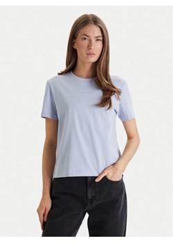 Calvin Klein T-Shirt LV044C905G Fioletowy Regular Fit ze sklepu MODIVO w kategorii Bluzki damskie - zdjęcie 188513759