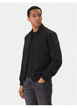 Guess Kurtka bomber M6RL09 WJ362 Czarny Regular Fit ze sklepu MODIVO w kategorii Kurtki męskie - zdjęcie 188513786