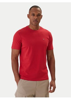 Napapijri T-Shirt Salis NP0A4H8D Czerwony Regular Fit ze sklepu MODIVO w kategorii T-shirty męskie - zdjęcie 188513796