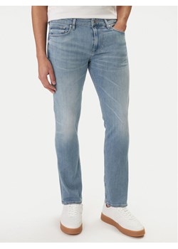 Guess Jeansy M6RAS2 D6761 Niebieski Slim Tapered Fit ze sklepu MODIVO w kategorii Jeansy męskie - zdjęcie 188515439