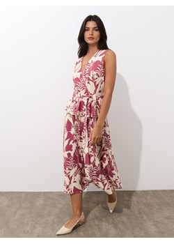 Mohito - Letnia sukienka midi - fuksjowy ze sklepu Mohito w kategorii Sukienki - zdjęcie 188530036