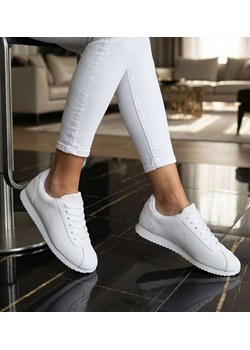 Białe damskie buty sportowe sznurowane sneakersy /E4-3 18664 T107/ ze sklepu Pantofelek24.pl w kategorii Buty sportowe damskie - zdjęcie 188532369