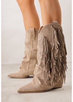 Ciemnobeżowe Botki Kowbojki na Słupku Ozdobione Frędzlami  i Wywiniętą Cholewką Aedime ze sklepu renee.pl w kategorii Botki - zdjęcie 188534466