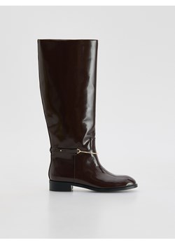 Reserved - Lakierowane kozaki - mahoniowy ze sklepu Reserved w kategorii Kozaki damskie - zdjęcie 188534769