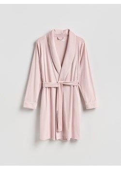 Reserved - Miękki szlafrok z paskiem - pastelowy róż ze sklepu Reserved w kategorii Szlafroki damskie - zdjęcie 188535027