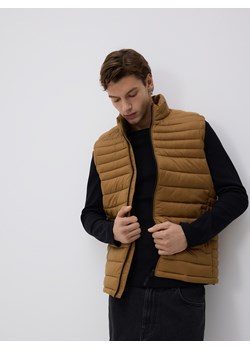 Reserved - Pikowana kamizelka - beżowy ze sklepu Reserved w kategorii Kurtki męskie - zdjęcie 188536339