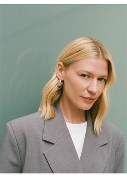 Reserved - Wiszące kolczyki - złoty ze sklepu Reserved w kategorii Kolczyki - zdjęcie 188538496