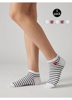 Sinsay - Prążkowane skarpetki 5 pack - wielobarwny ze sklepu Sinsay w kategorii Skarpetki damskie - zdjęcie 188542897